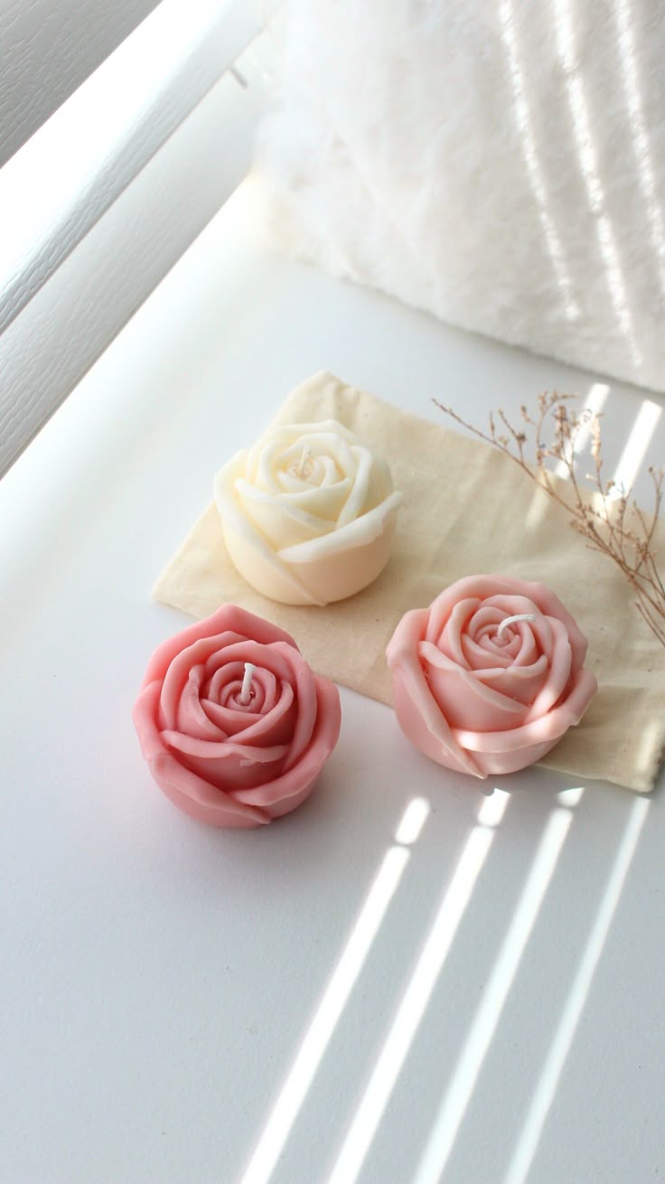 Rose Romance Candle